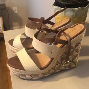 Cream & Brown Wedges